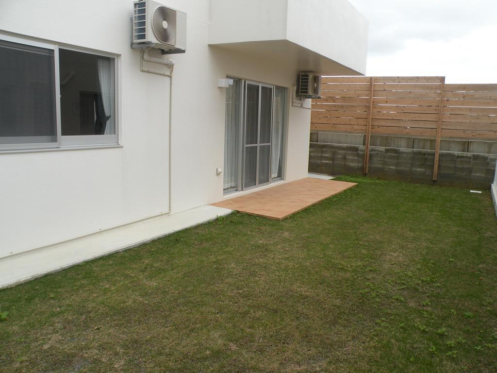 Chibana Terrace Villa Okinawa ภายนอก รูปภาพ