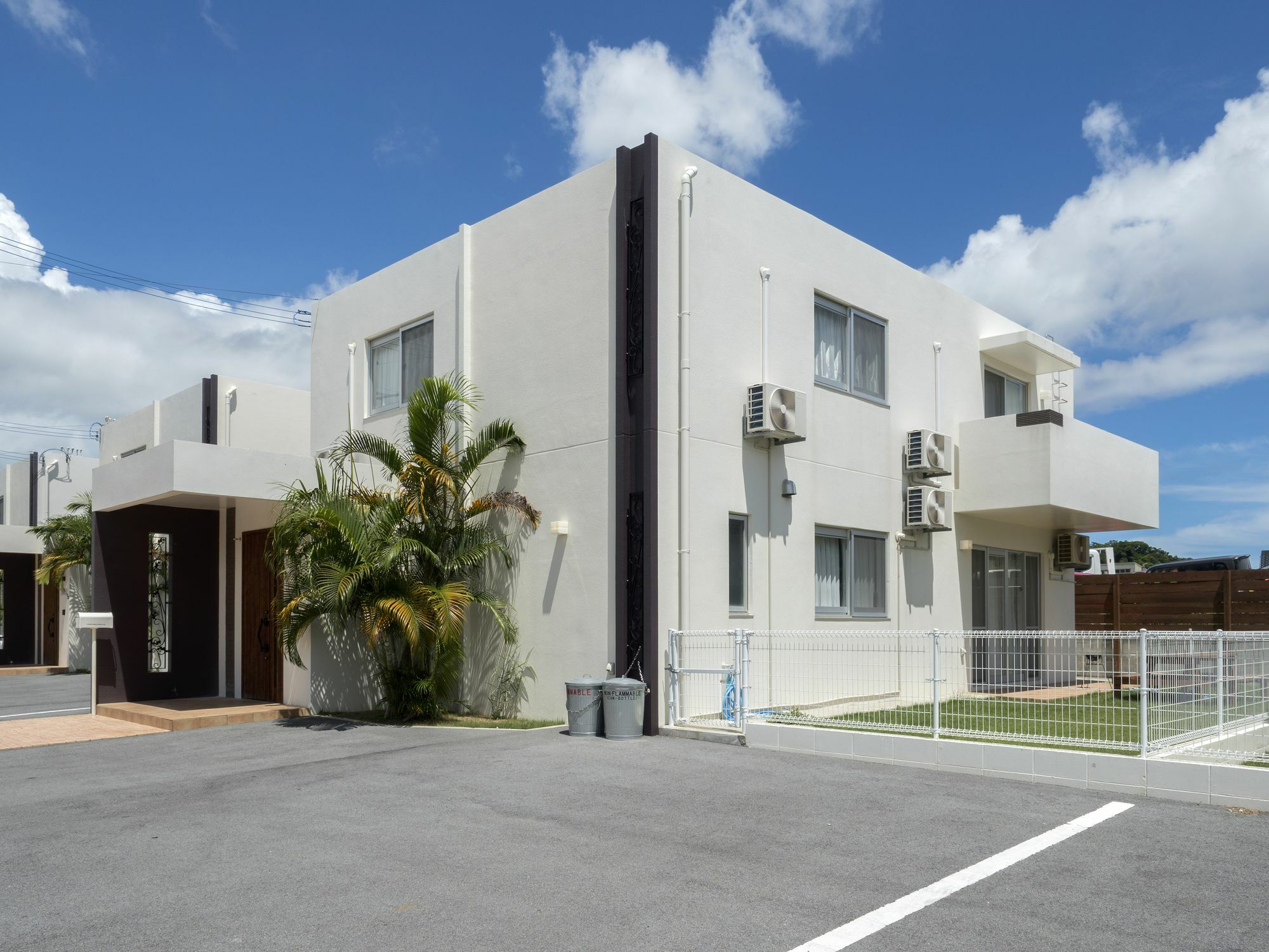 Chibana Terrace Villa Okinawa ภายนอก รูปภาพ