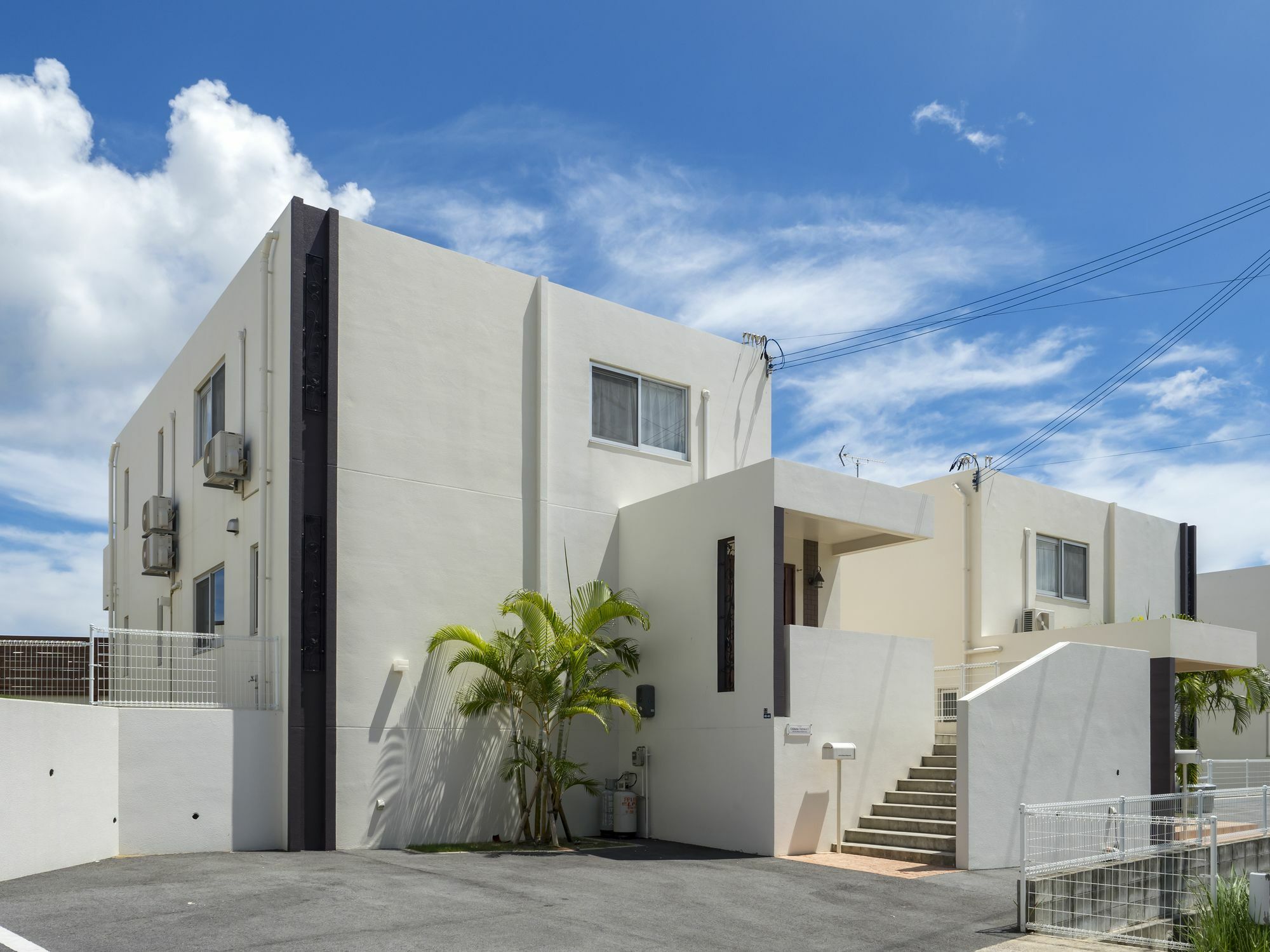Chibana Terrace Villa Okinawa ภายนอก รูปภาพ