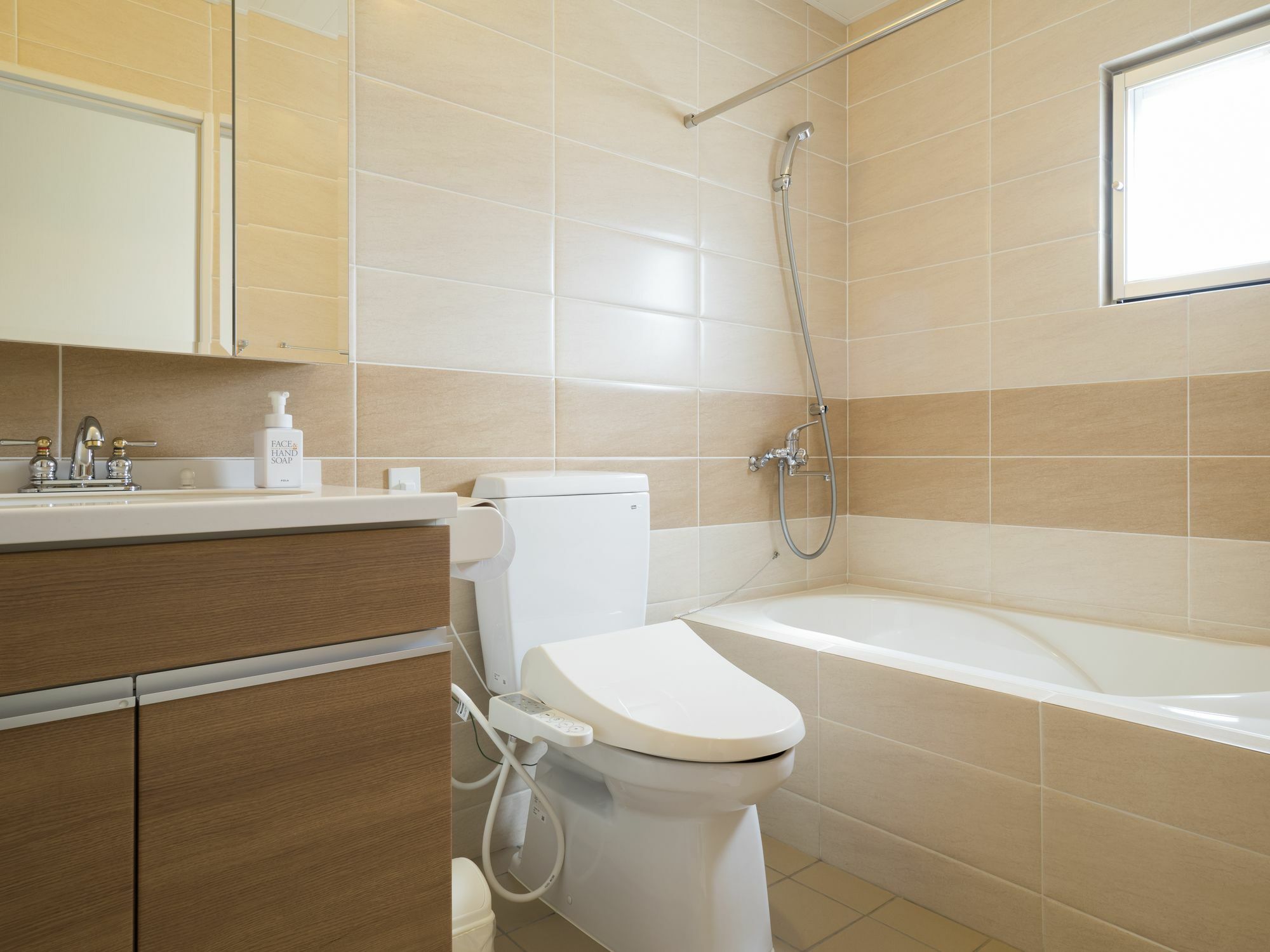 Chibana Terrace Villa Okinawa ภายนอก รูปภาพ